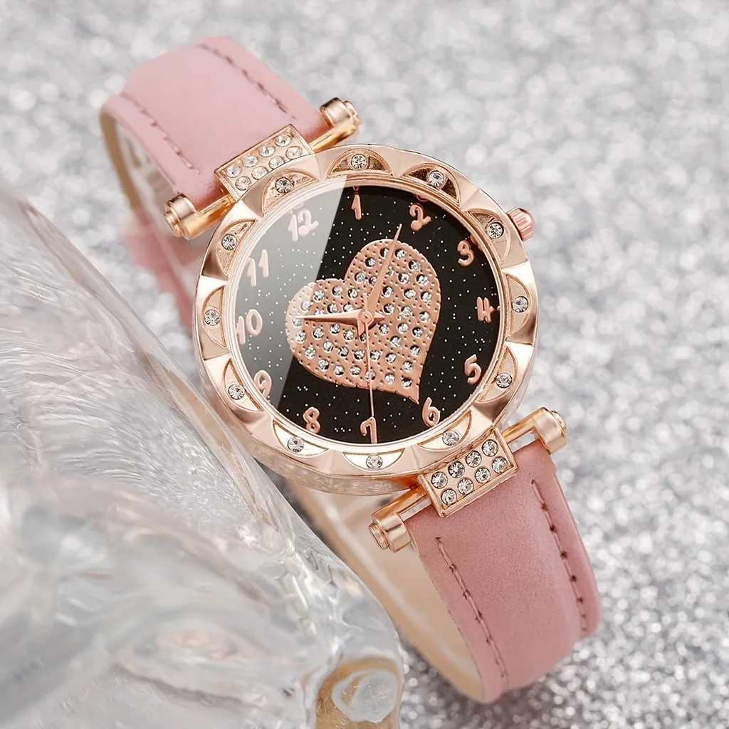 5PCS Women Quartz Watch Set for Gift Heart Shaped Rhinestone Accessories Mother Her W250724