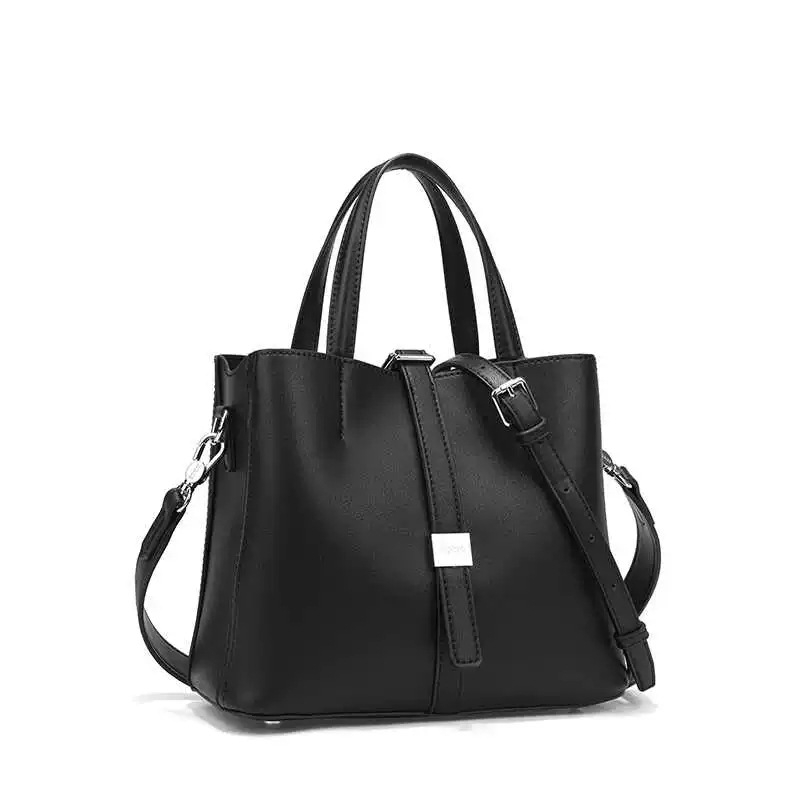 COCIO designer Shoulder Bags New minimalist and versatile large capacity fashionable casual bucket bag hot genuine leather womens bag