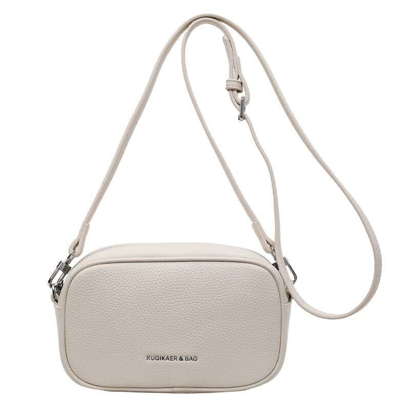 New Women's Simple Fashion Solid Color Small Square Commuter Fashionable High-end Single Shoulder Crossbody Bag