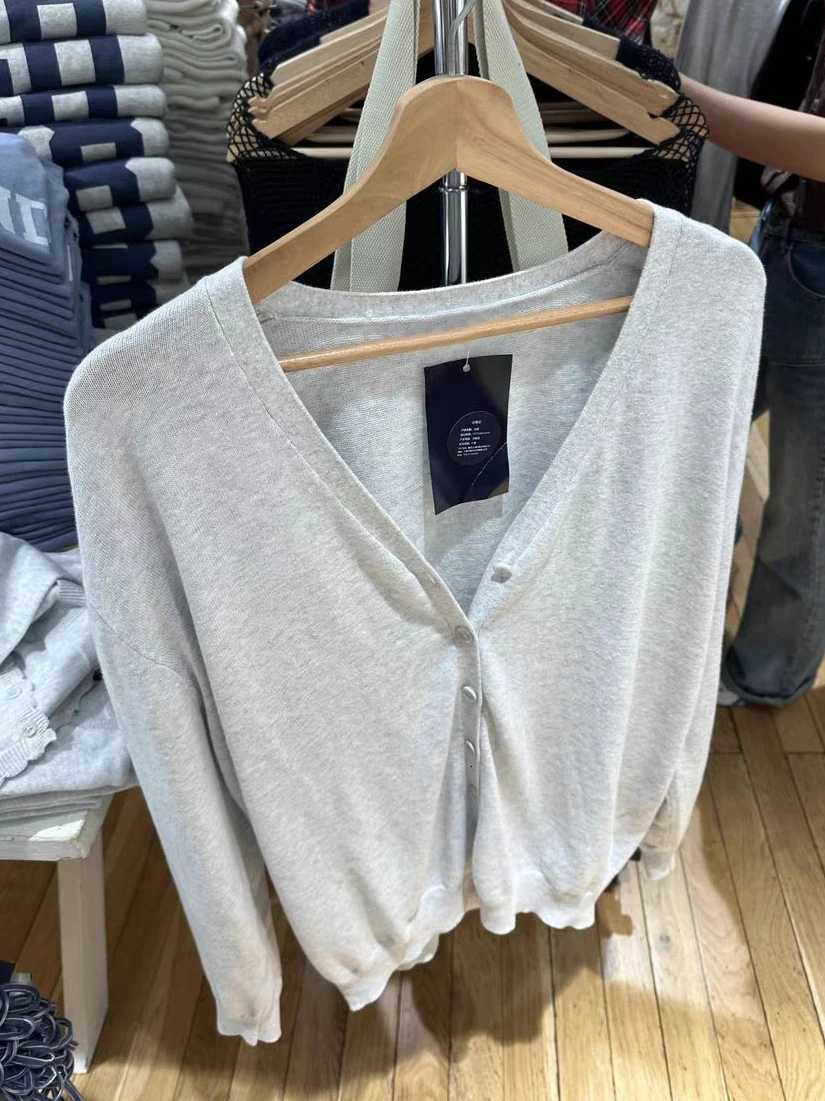 Gray Sweater Cardigan Women Autumn V-Neck Single Breasted Cotton Long Sleeve Coat Solid Simple Sweater All-match Sweaters Y2k New X250724