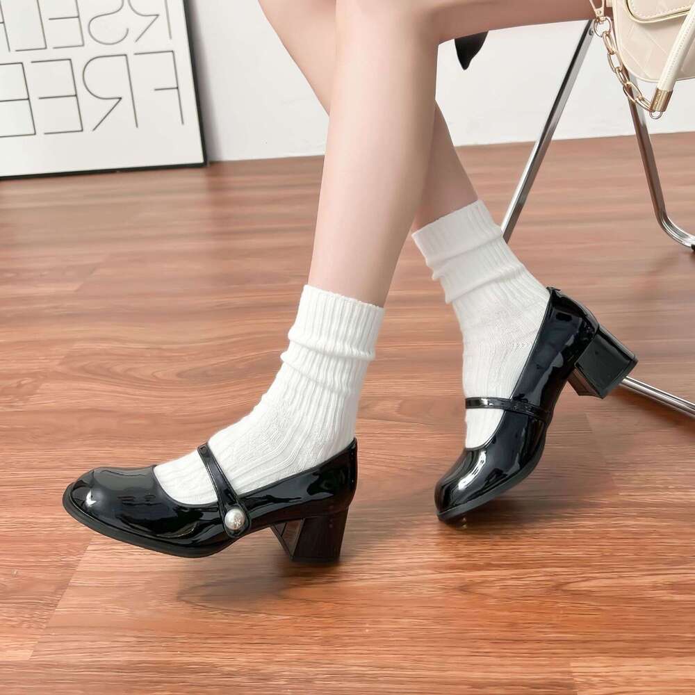2025 New French Style Mary Jane Shoes with Pearl One-Strap Shallow Mouth Chunky Heel Red High Heels for Women