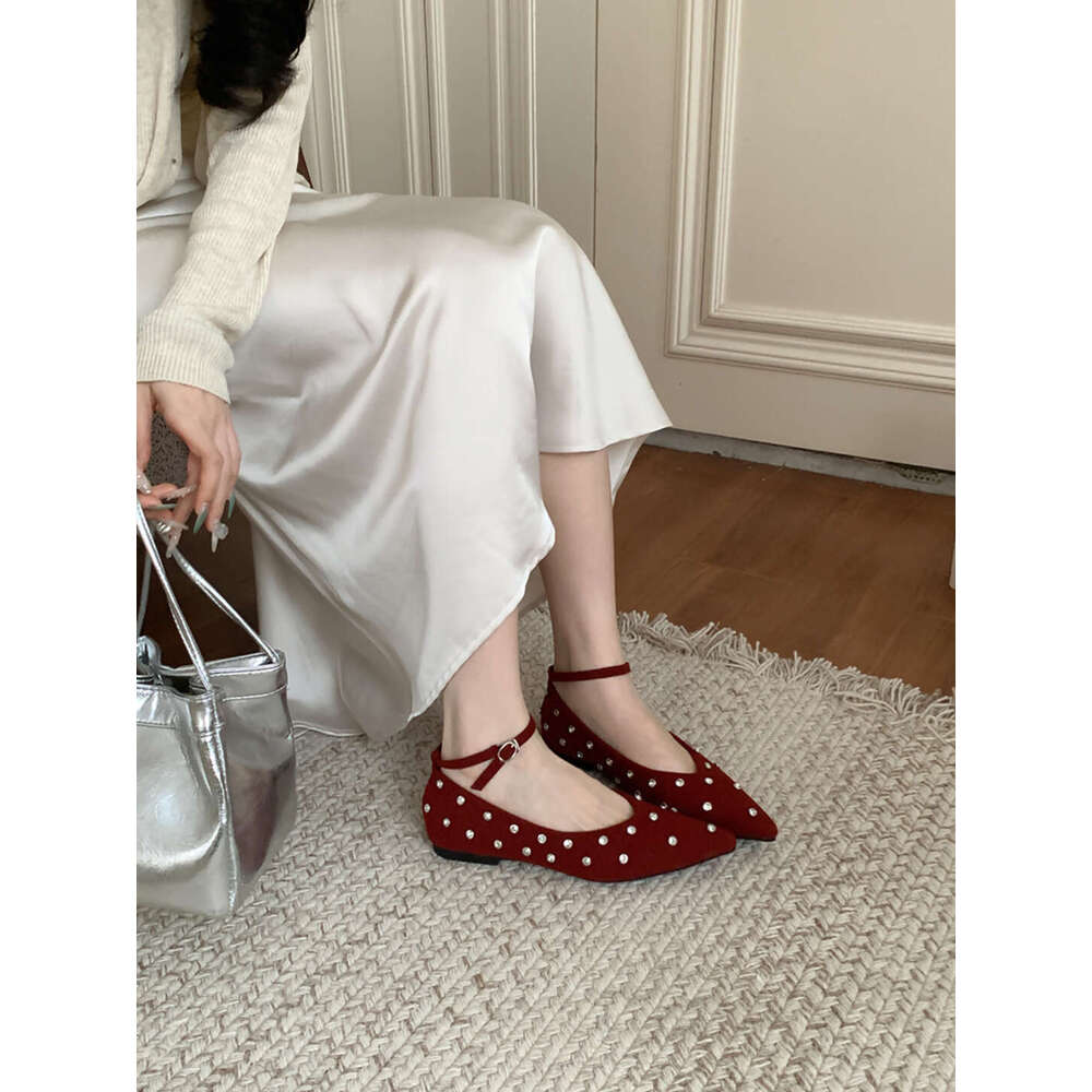 2025 Spring New Flat Women Comfortable Soft Sole Non-Tiring Fashionable Rhinestone Women's Shoes for Outdoor Wear with a Sense of Sophistication