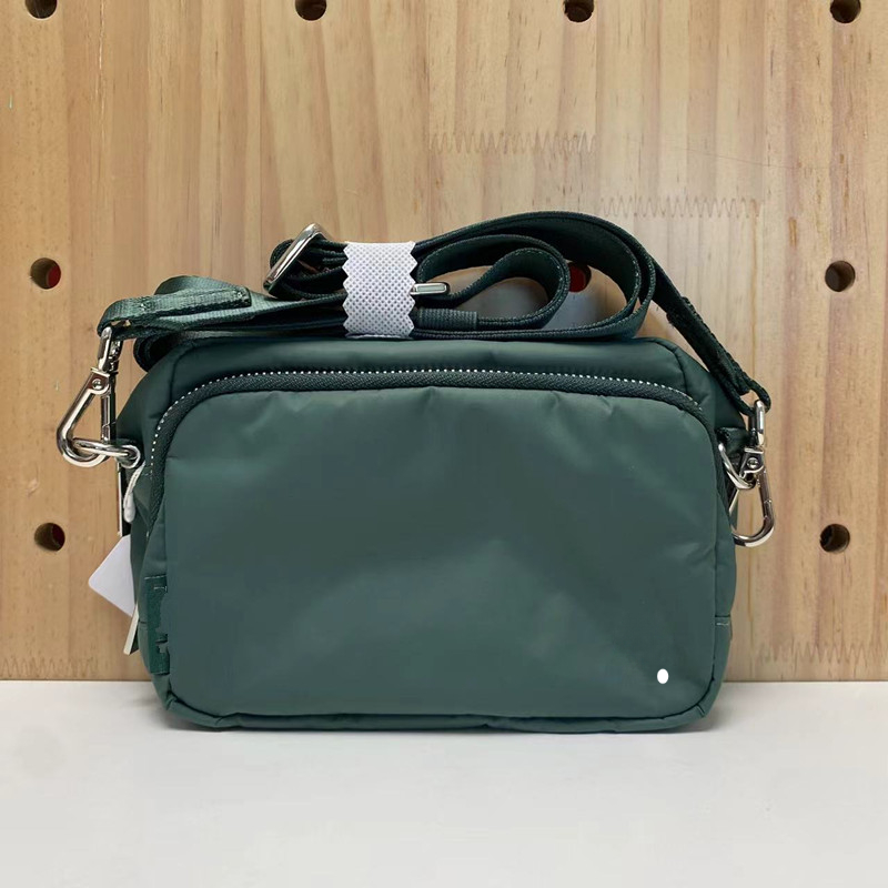 Waist Bag Gym Running Outdoor Sports Travel Casual Belt Fanny Pack Pack Bag Waterproof Cross Body Waistpacks Adjustable