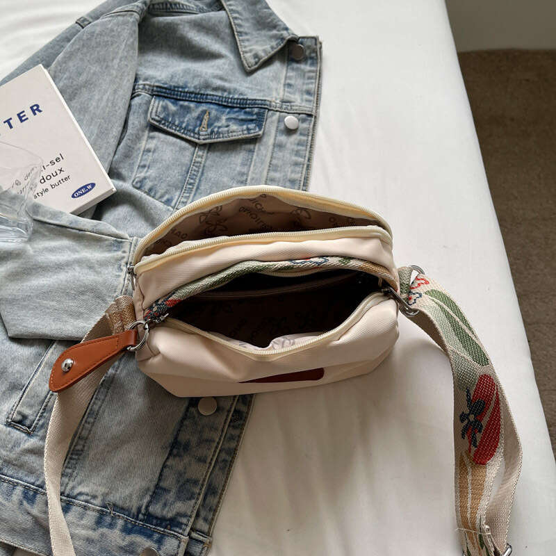 New Trendy Fashion Single Shoulder Commuting Large Capacity Versatile Casual Crossbody Bag