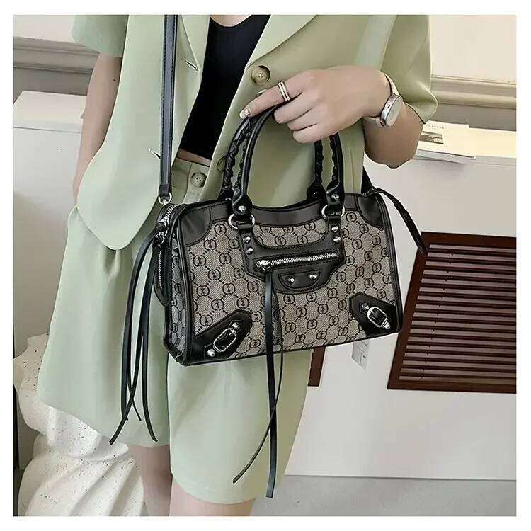 spring new general-purpose women's large fabric/coated woven mobile phone soft handle youth locomotive bag full