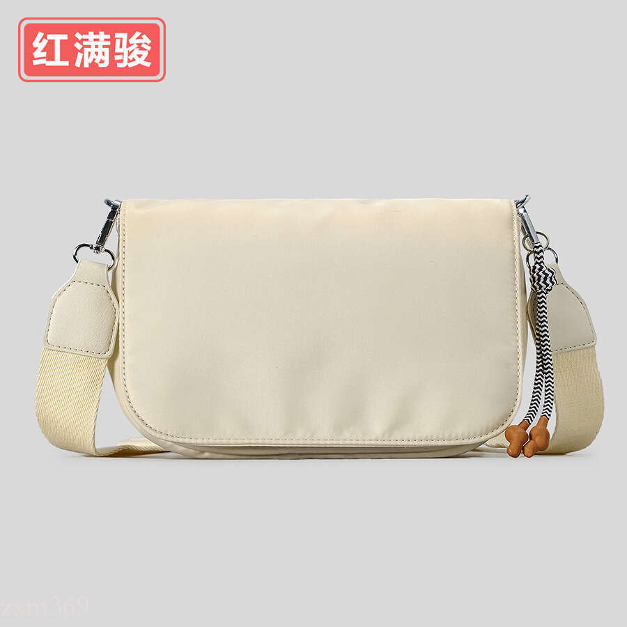 Trendy Brand Casual Outdoor Sports Single Crossbody Versatile Phone Lightweight Wide Shoulder Strap Flap Small Square Bag for Women