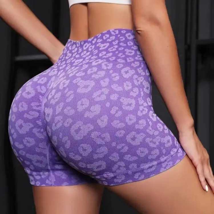Leopard Print Sport Shorts Fitness Yoga Shorts High Waist Gym Shorts Seamless Scrunch Butt Women Running Shorts Sports Shorts for Women XJ250724