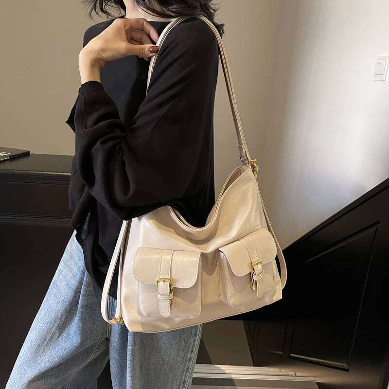 New Retro Trendy Versatile Large Capacity Multi Pocket PU Leather Single Shoulder Crossbody Bag Simple Casual Armpit Bags MDNG