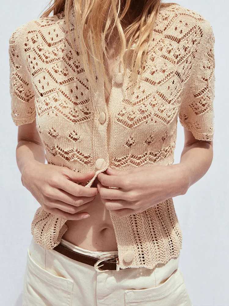 European and American style new short-sleeved knitted sweater for women in summer French hollow hook flower small cardigan top X250724