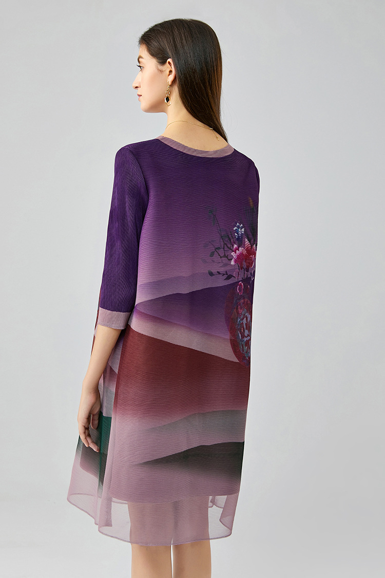 (007) Pleated dress Spring and Summer Miyake contrast color outer mesh scenery phantom dress