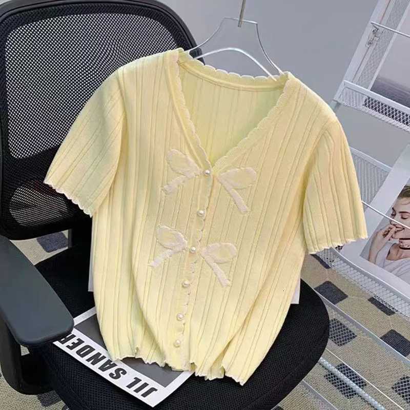2025 Summer Short Sleeve Thin Sweater for Women Korean Fashion Tops Y2K Clothes Women V Neck Knitted Cardigan Sweaters Female X250724