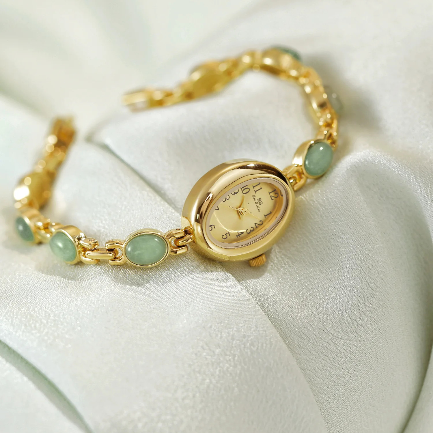 Women quartz Watch Retro Natural Dongling Stone an Jade Waterproof Ladies Advanced Chain Wristwatches gift 250723