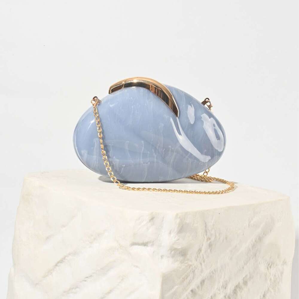Designer Luxury Evening Diamond 2025 New Oval Acrylic Leaf Lock Buckle Evening Bag Fashion Chain Shoulder Clutch