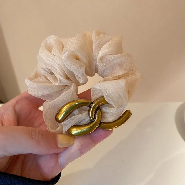 Luxury for woman Designer Elegant Style Scrunchies For Women, Gentle Fabric Ties, Fashionable Bun Ponytail Hair Accessories Free Ship