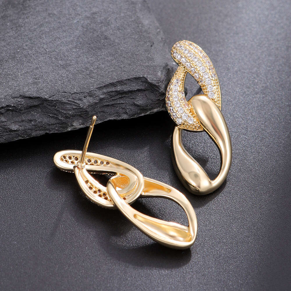 Ins Style Cuban Light Elegant Earrings Fashionable Personality Simple Chain Ear Jewelry