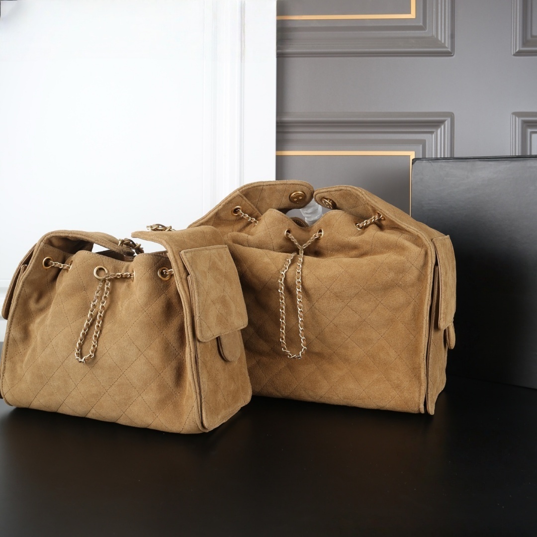 Designer Women Shoulder Bag 6 Colors 25C Suede Drawstring Bucket bags With Flap Pocket Gold Metal Hardware Diamond Lattice Quilted Tote Bag 30cm 26cm
