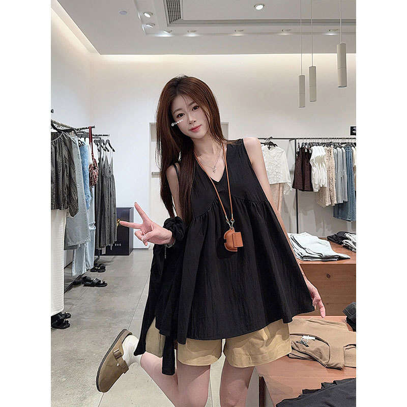 sxzy 2025 bohemian design vneck tank top summer new loose korean style outerwear camisole for women ins