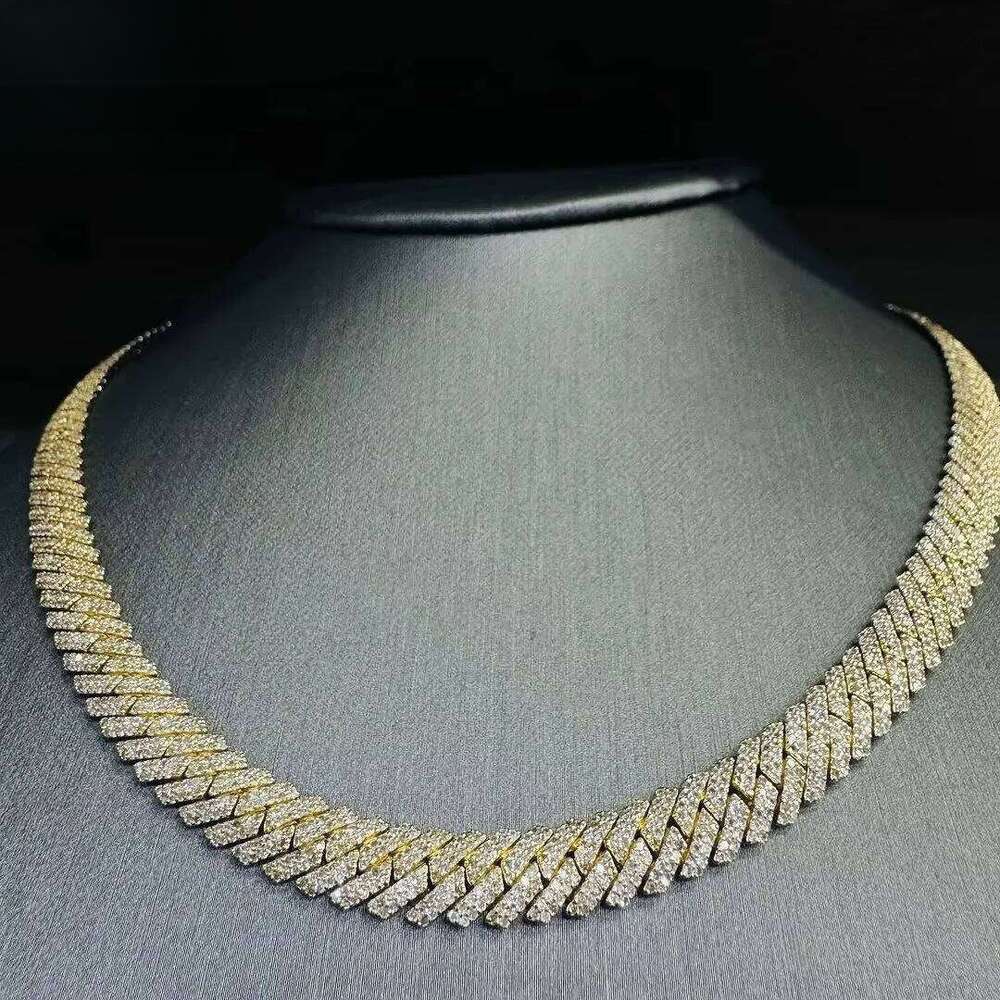 Big Size 30mm Hip Hop Jewelry Iced Out Miami S Sterling Sier VVS Moissanite Rapper Cuban Link Chain Necklace