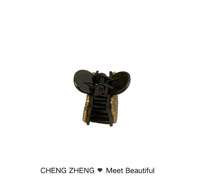 Exquisite Light Luxury Small Flower Pearl Clip Back of Head Claw Elegant Temperament Internet Celebrity Hair Accessory