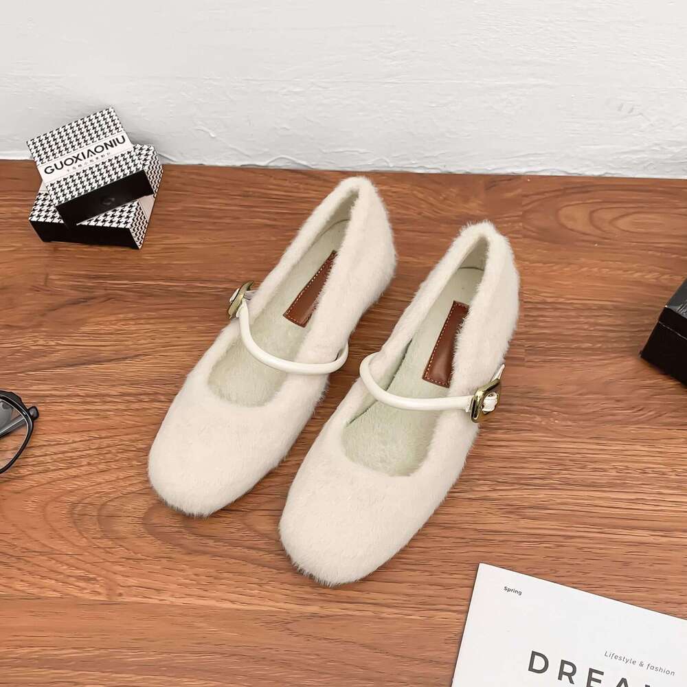 Designer Winter New Furry Women, High-end Thick Velvet Warm Shoes, One-Strap Korean Style Cotton Shoes for Women