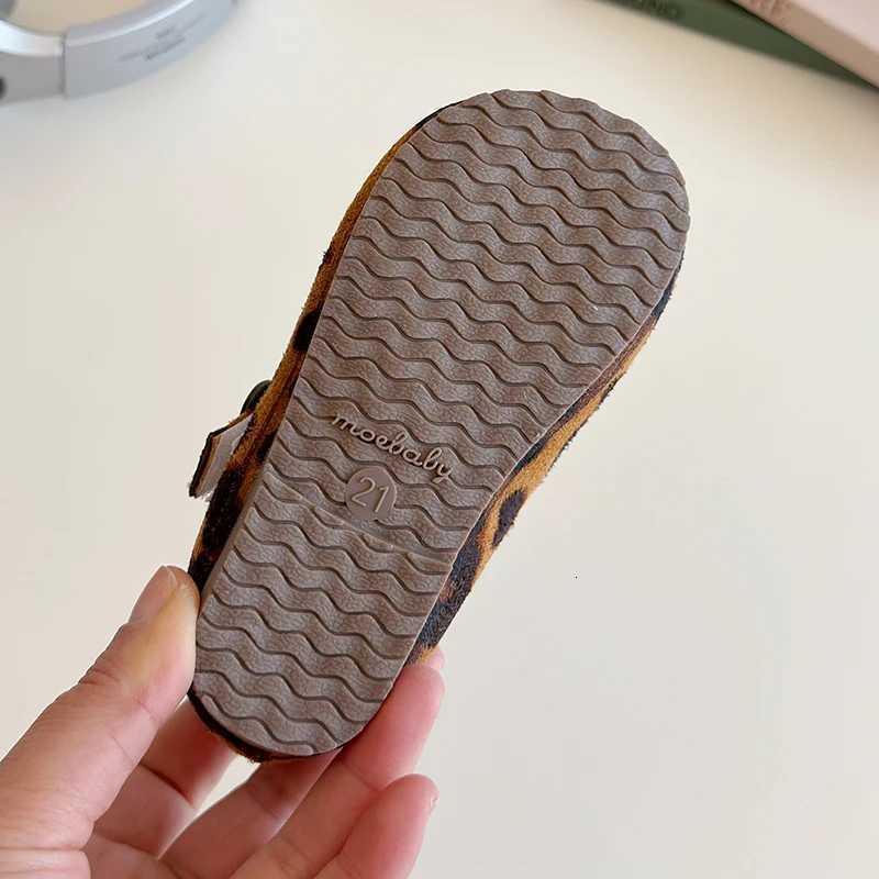 Fashion Girls Shoes Toddler Kids Cross Strap Velvet Mary Jane Flats Child Vintage Leopard Casual Shoes Chic Princess Shoes 21-30 XJ250724