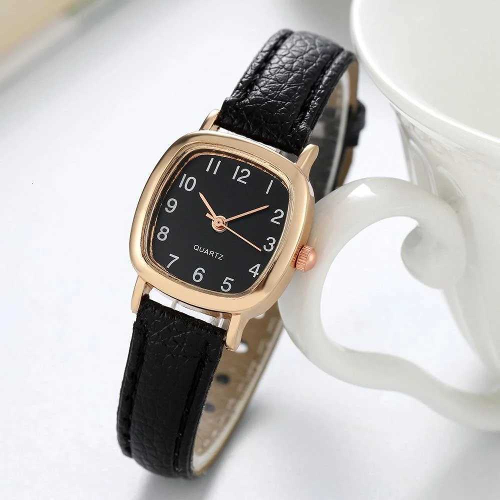 Kegllect Square Women Simple Small Dial Student Watches Vintage Belt Quartz Wristwatch W250724
