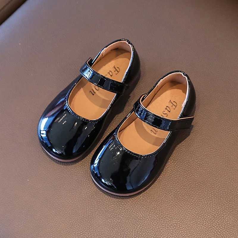 Plain Patent Leather Ballet Flats Baby Girls Concise Round Toe Mary Jane Shoes Kids Soft Sole Casual Dress Shoes in Red White XJ250724