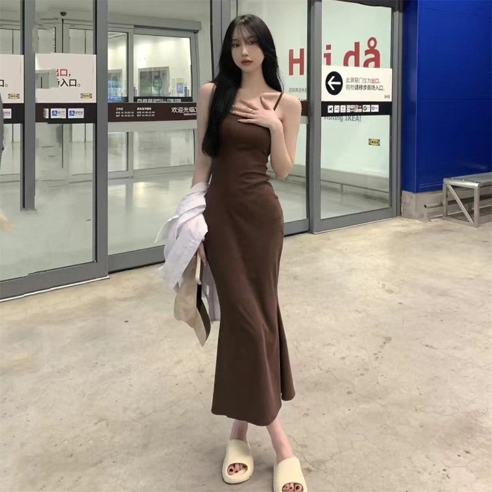 M1704 Summer new retro puff sleeve plaid dress female niche design waist long skirt