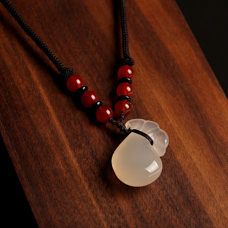 New Design Chinese Style Natural Ice Texture White Chalcedony Money Bag Pendant Unisex Necklace Jewelry
