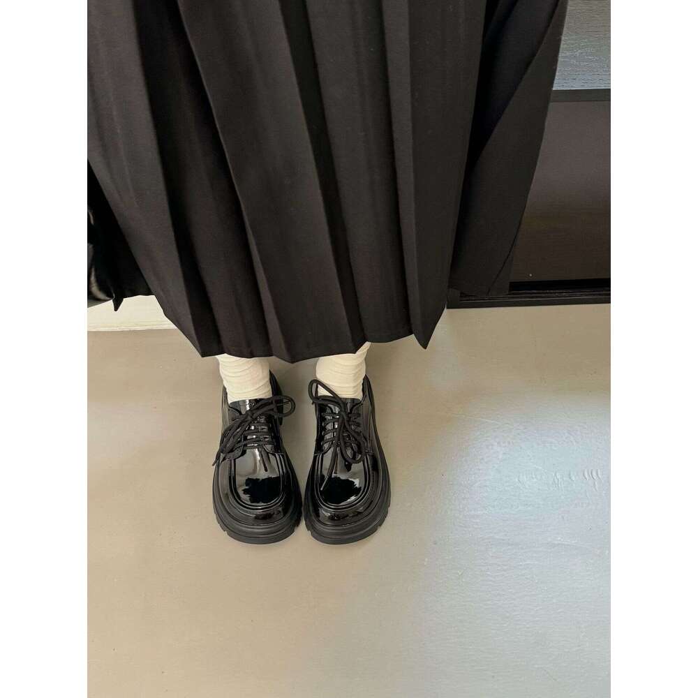 2025 Spring New Women's Leather Shoes for Outdoor Wear, High-End Thick-Soled Height-Increasing Uniform Boots, College Style Versatile Loafers