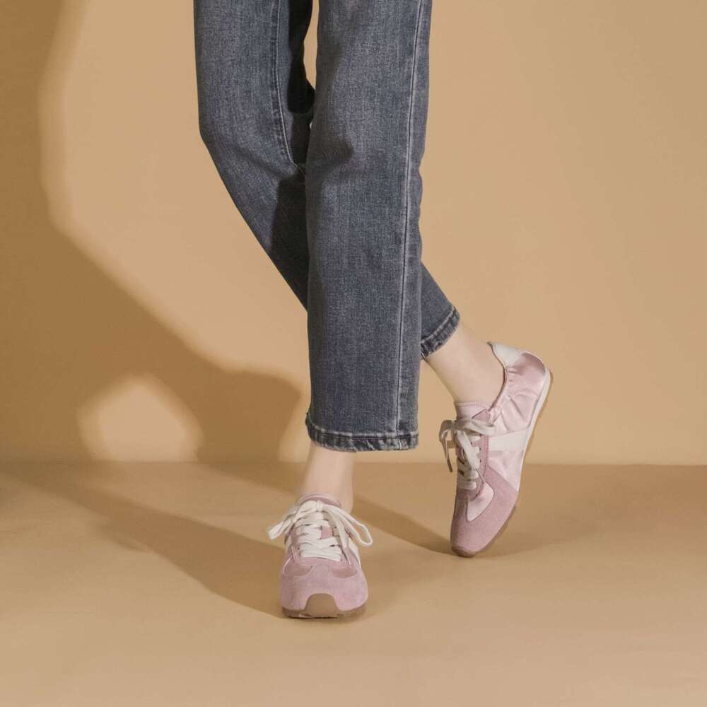 2025 Summer New Women's Soft Sole Comfortable Sweet Style Sports Casual Satin High-end Shoes