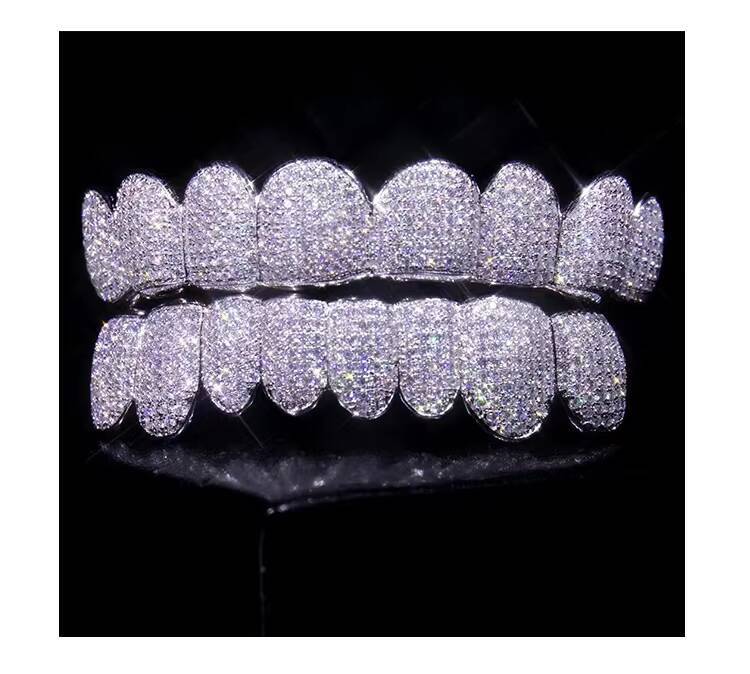 Custom 925 Sterling Silver Grillz Hand-Set Round Cut Moissanite Iced Out VVS Unique Jewelry