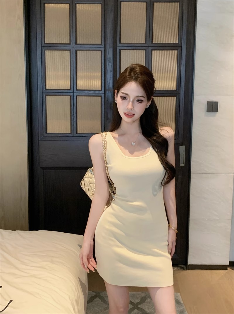 DR151 Waist-hugging tight-fitting hip skirt red chic base A-line skirt