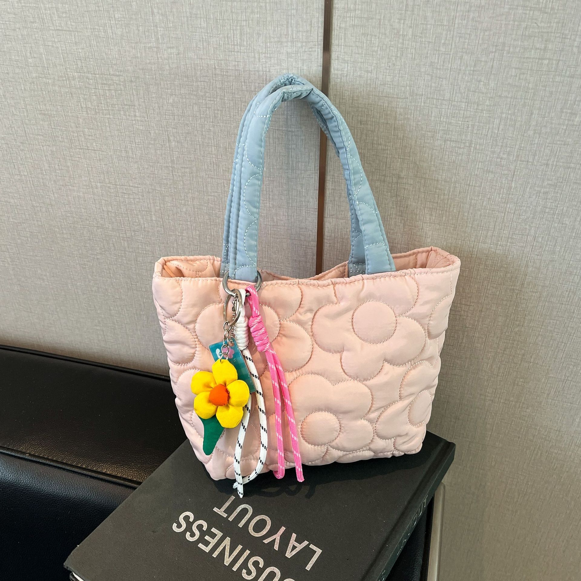 Luxury Brand Designer Bag Korean Style Fresh Sweet Cloth Bag Handbag Casual Simple Large Capacity Puff Bag Stylish Simple Flower Storage Bag