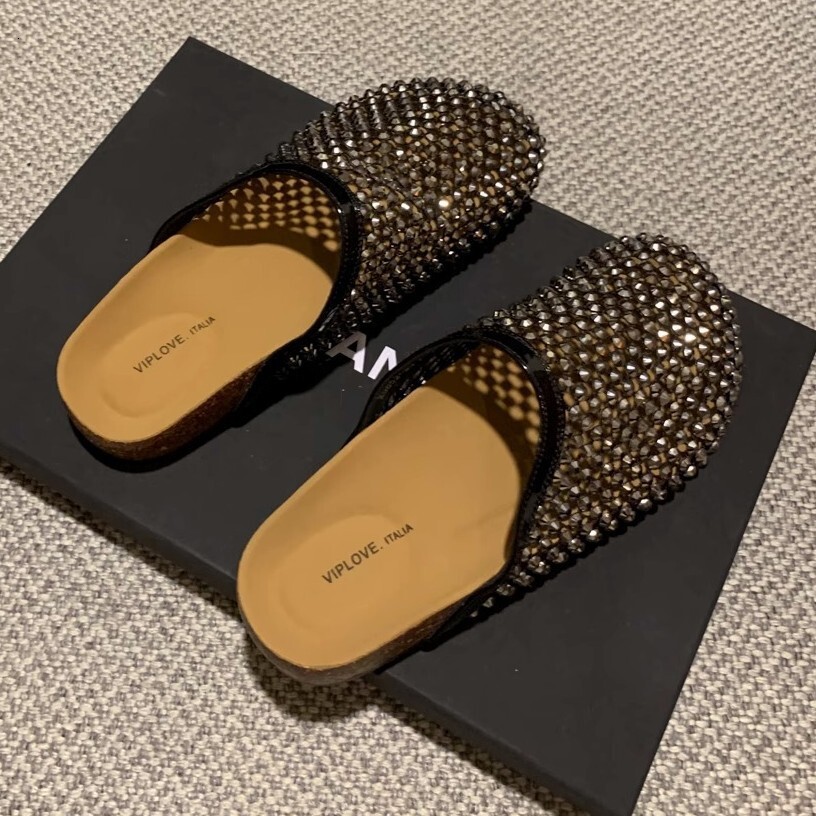 French Style Rhinestone Thick-Soled Closed-Toe Mules for Women Summer 2025 New Korean Version Slip-On Flat Sandals ddmythur