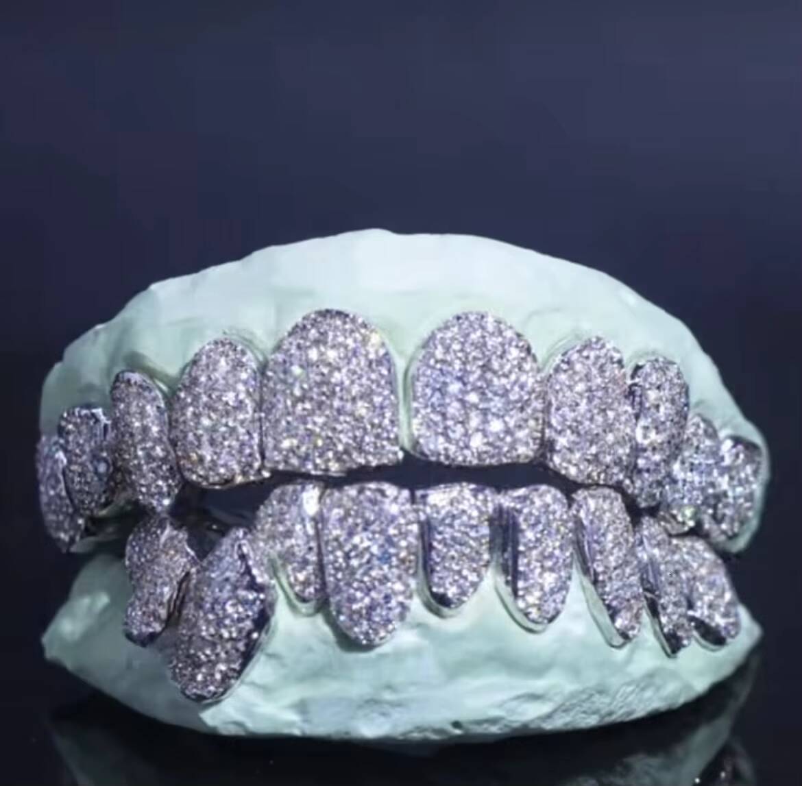 Master Rocks Hiphop Grillz 925 Sterling Silver Iced Out VVS Moissanite Grillz Custom