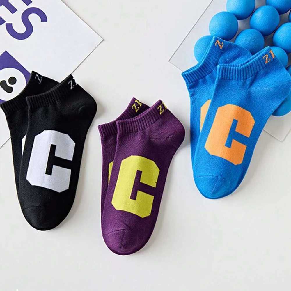 5 Pairs Men Boat Socks Summer Fashion Letter Casual Comfortable Breathable Suitable Men Outdoor Wear Sweat Absorbing Short Socks X250725