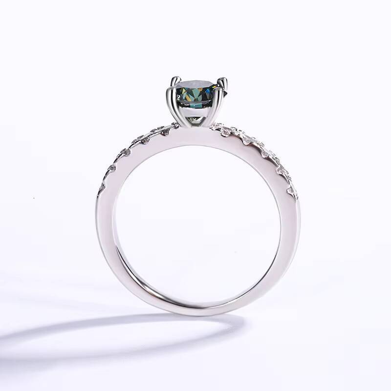 Moissanite Custom Ring S925 Sterling Silver D Color 1 Karat Moissanite Ring Luxury Four Claw Design for Women