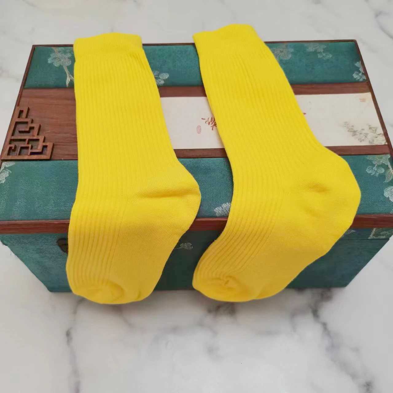 Harajuku Candy Color Men Crew Socks Street Wear Fluorescent Green Neon Yellow Sport Japanese Style Halloween Orange Pink X250725