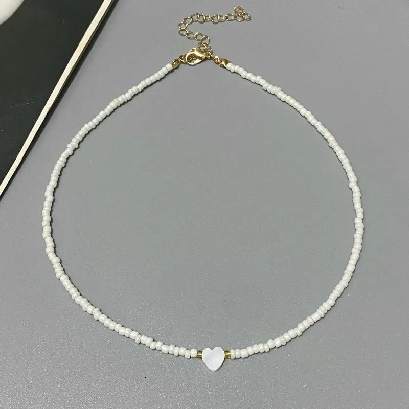 Nature Shell Love Heart Choker Necklace for Girl Spring Summer Fashion Small Colorful Glass Beads Gift Friend 250716