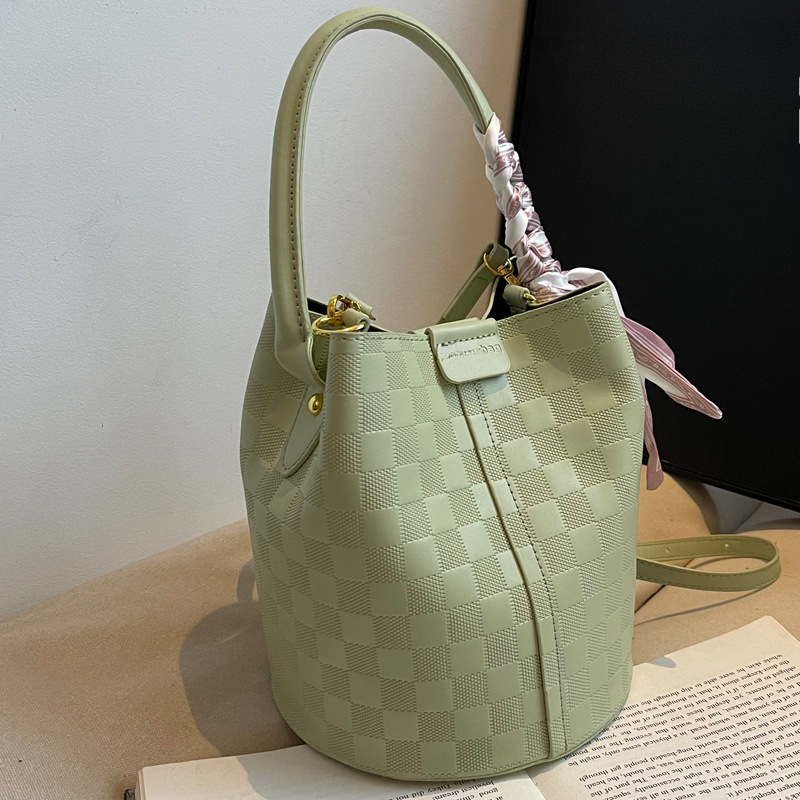 Elegant Womens Shoulder Bag with Unique Niche Design - Durable & Lightweight