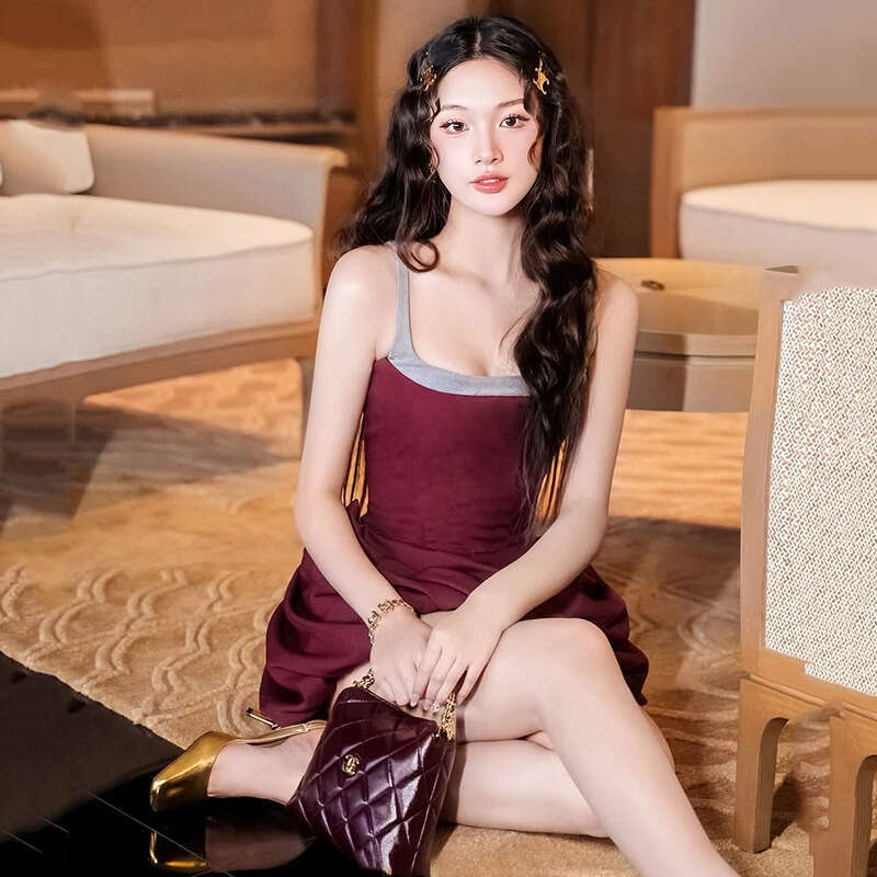 2025 Spring New Women's Solid Color Slim High Waist Street Fashion Strap Sleeveless Dress 25f