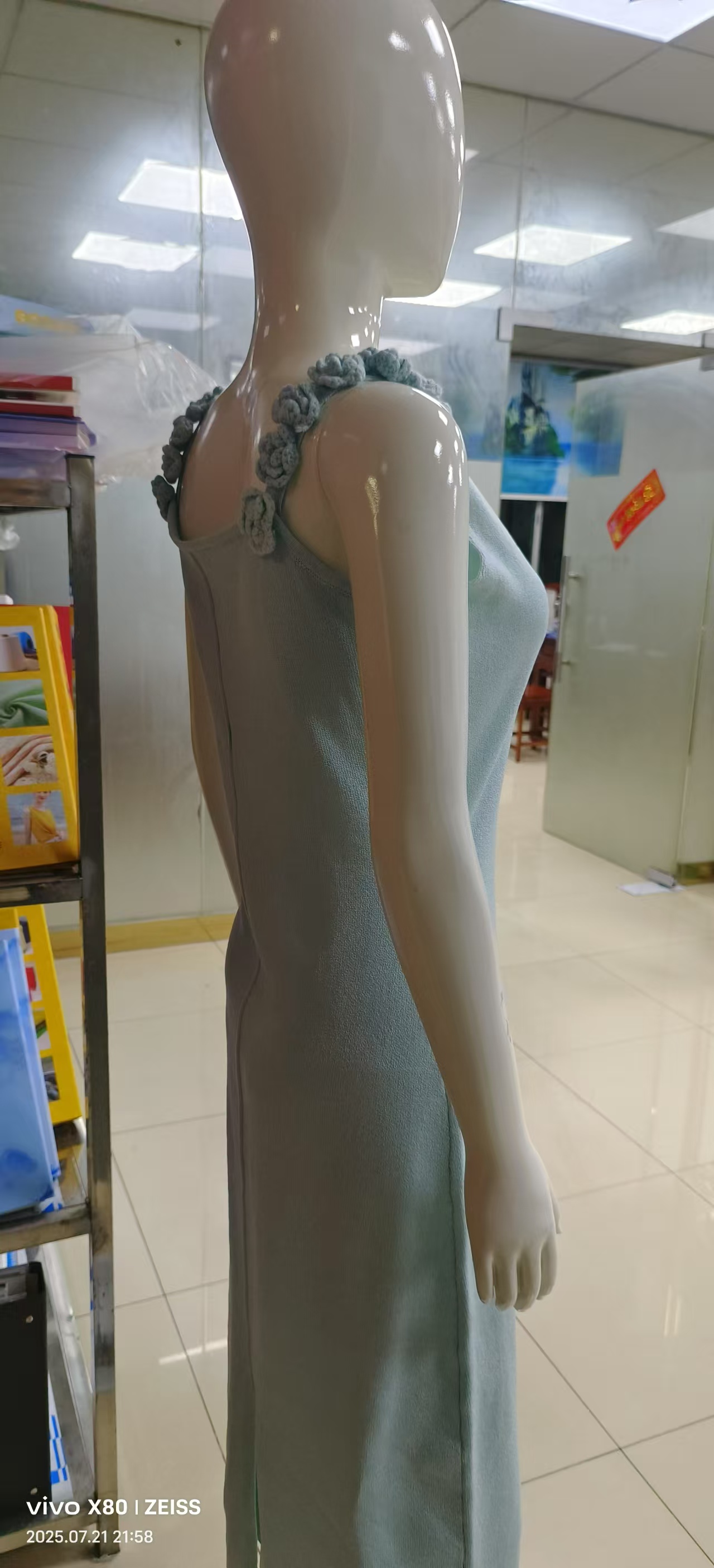 Hand hooked rose beach dress Diverse styles available for customization