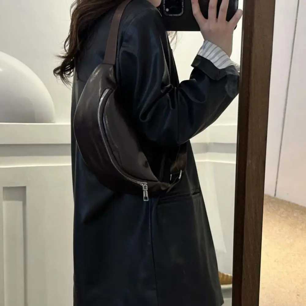 Casual Fanny Packs PU Leather Bag Solid Color Korean Style Banana Bag Large Capacity Half Moon Bag Crossbody Waist Pack Sport Y250724