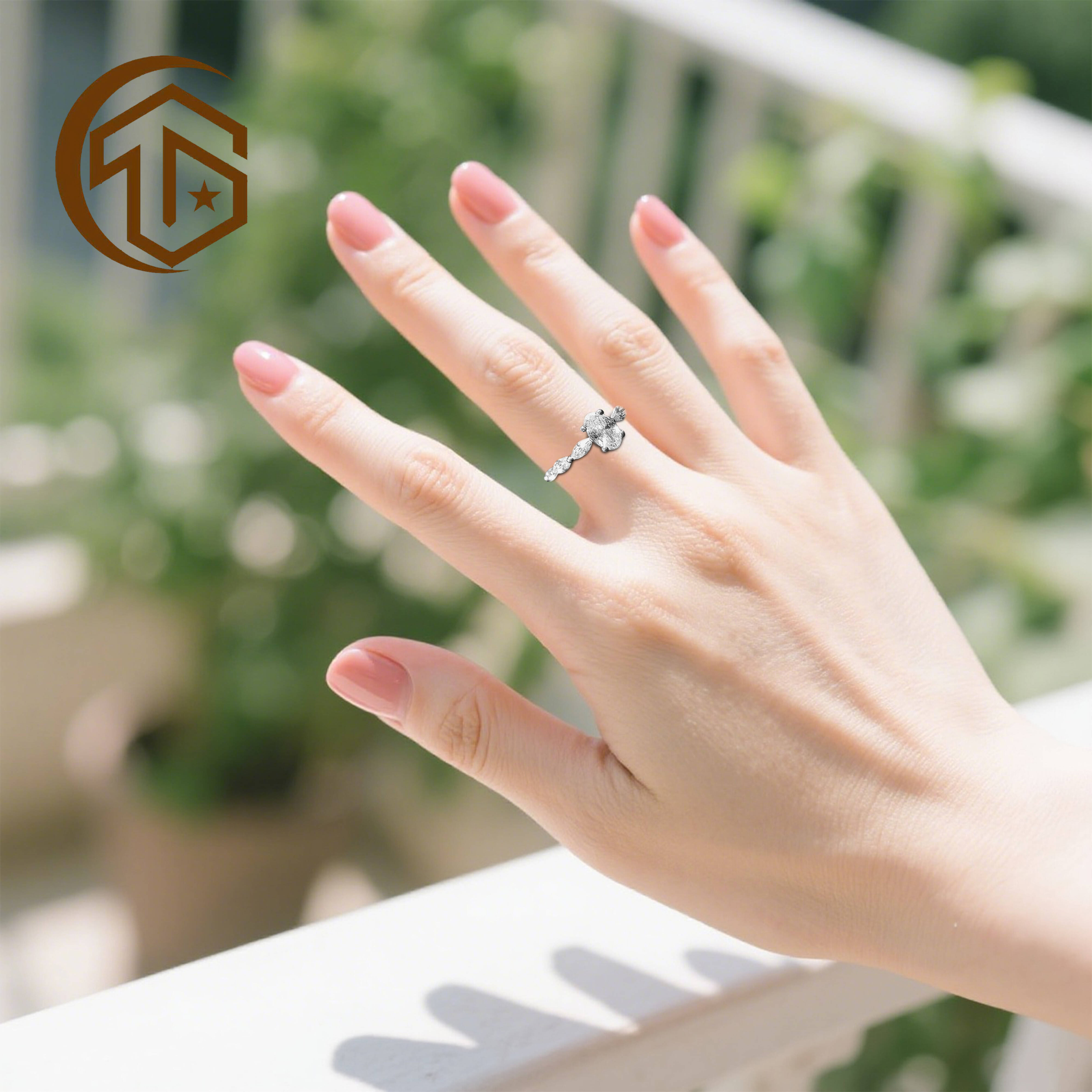 Hot in Europe and America Luxury 925 Silver Moissanite Ring Bridal Wedding Ring Set Couples for Women Men