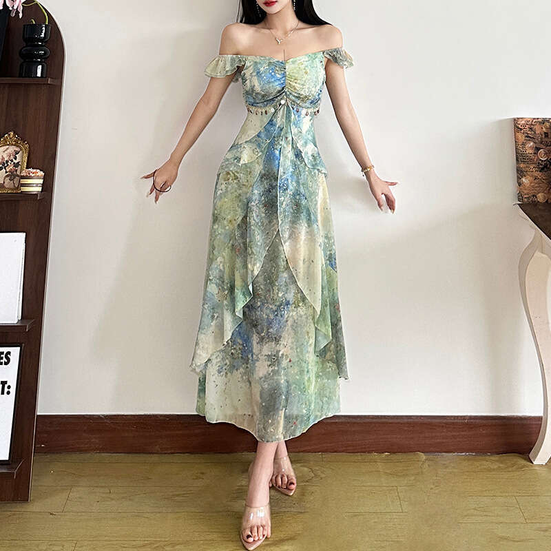 INS2025 Spring New Women's Solid Color Slim Fashion V-neck Strap Sleeveless Dress 46a
