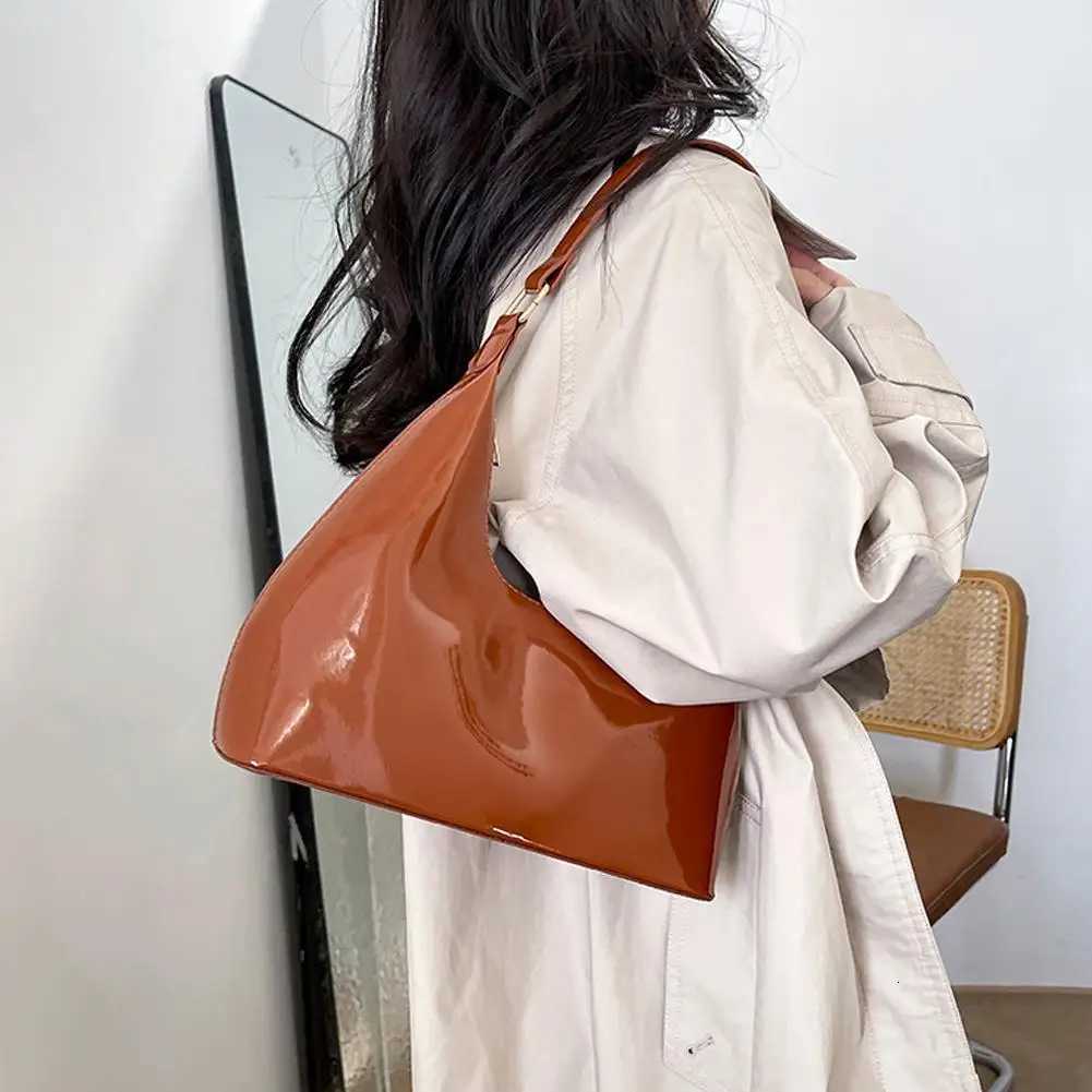 Vintage Glossy Shoulder Bag Fashion PU Leather Solid Messenger Bag Bright Women Purse Underarm Bag Face Texture Shoulder Bag T8K9 Y250725
