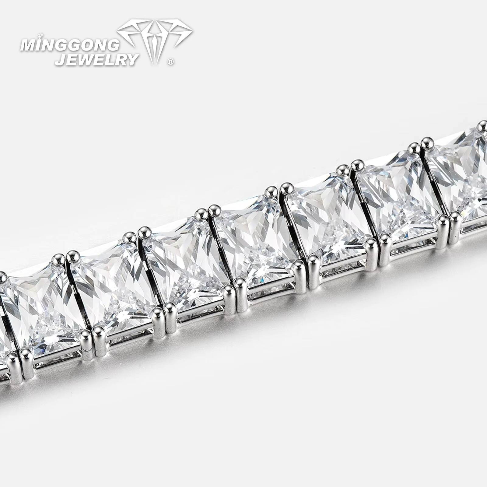 High Quality 925 Sterling Silver VVS Moissanite Tennis Chain Bracelet Custom Order S925 Emerald Tennis Bracelet Bangle