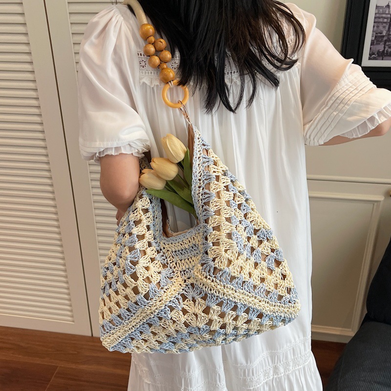 2025 New Designer Multi functional Woven Underarm Bag Single Shoulder Large Capacity Commuter Handbag