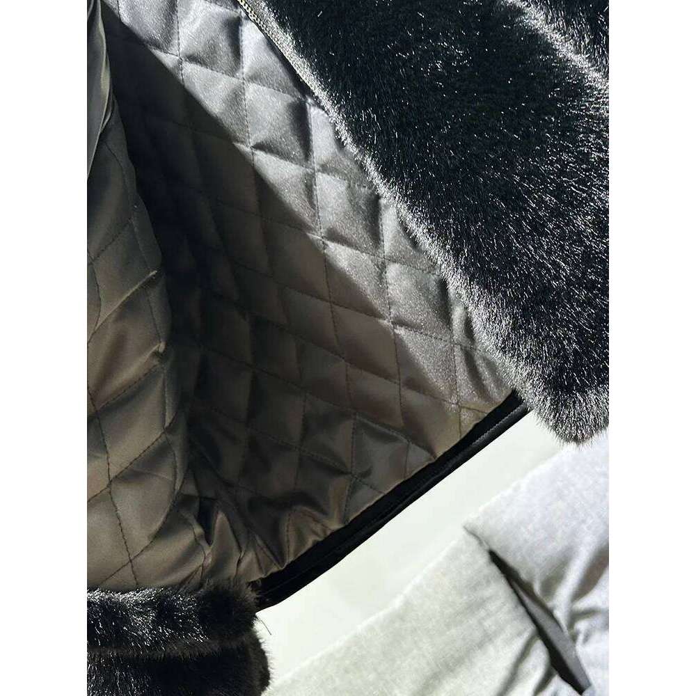 High-End Leather Jacket Men's 2025 Autumn Winter New Handsome Lapel Collar Padded Cotton Imitation Mink Hair Thickened Fur Coats